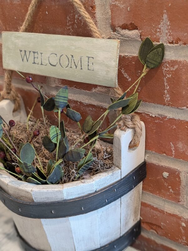 Rustic Wooden Basket "Welcome" Wreath Wall Art